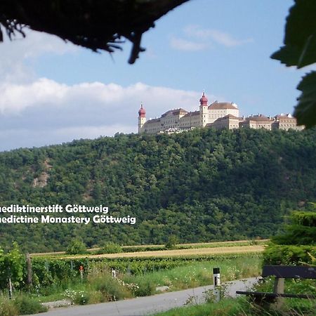 Ferienwohnung Gästehaus am Weinberg - Schlager Prinzersdorf Exterior foto